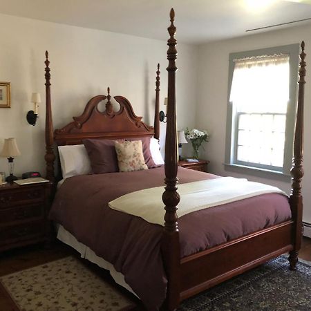 Deep River Riverwind Inn Bed And Breakfast المظهر الخارجي الصورة