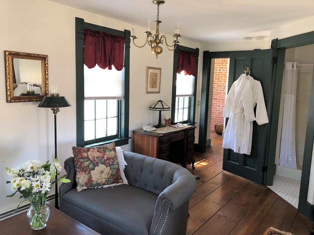 Deep River Riverwind Inn Bed And Breakfast المظهر الخارجي الصورة